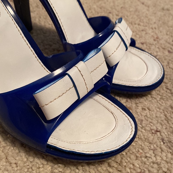 Stuart Weitzman Heels - Picture 2 of 9